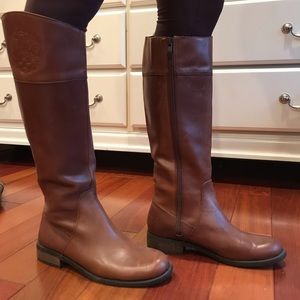 Vince Camuto boots like new